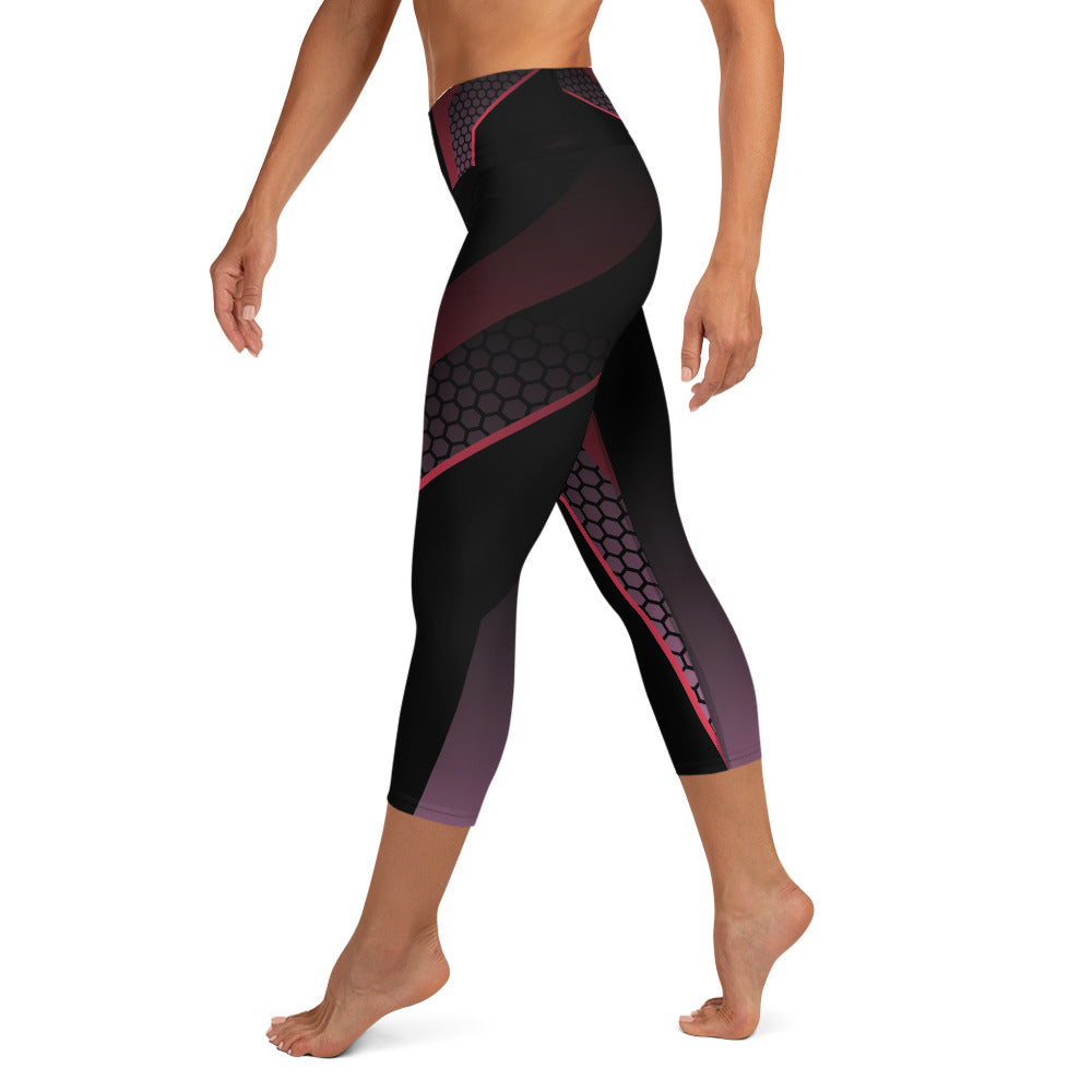 360 Lifestyle Yoga Capri Leggings black with pink geo print