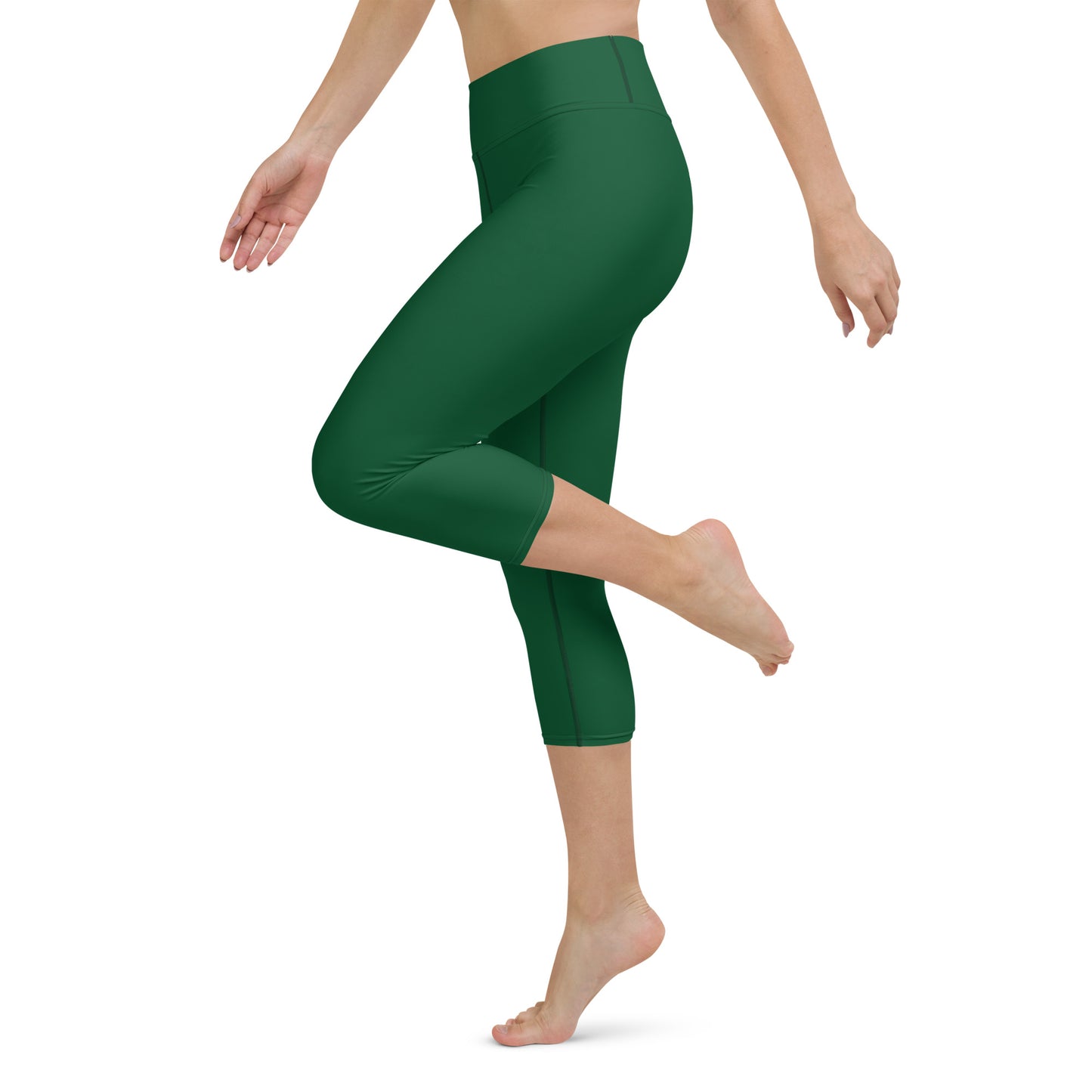 360 Lifestyle Yoga Capri Leggings in Solid Forest Green