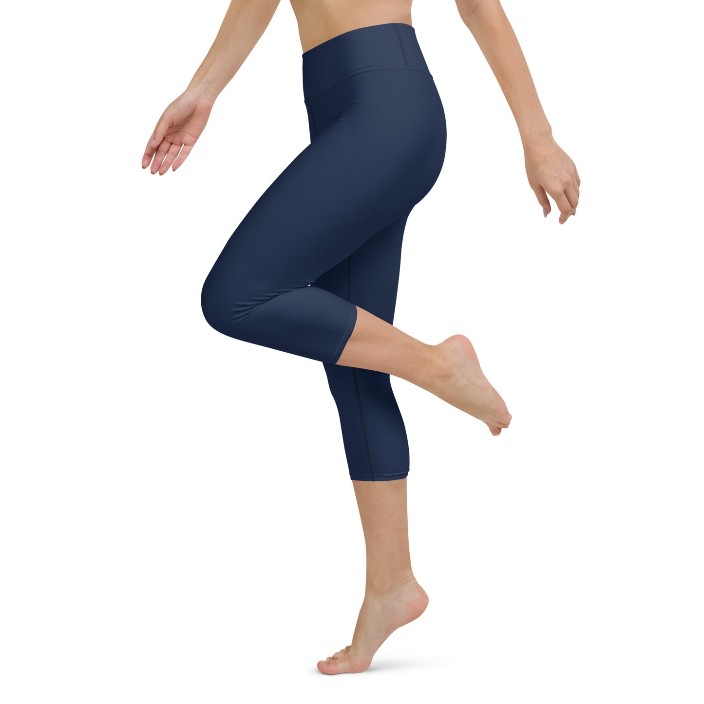 360 Lifestyle Yoga Capri Leggings in Solid Navy